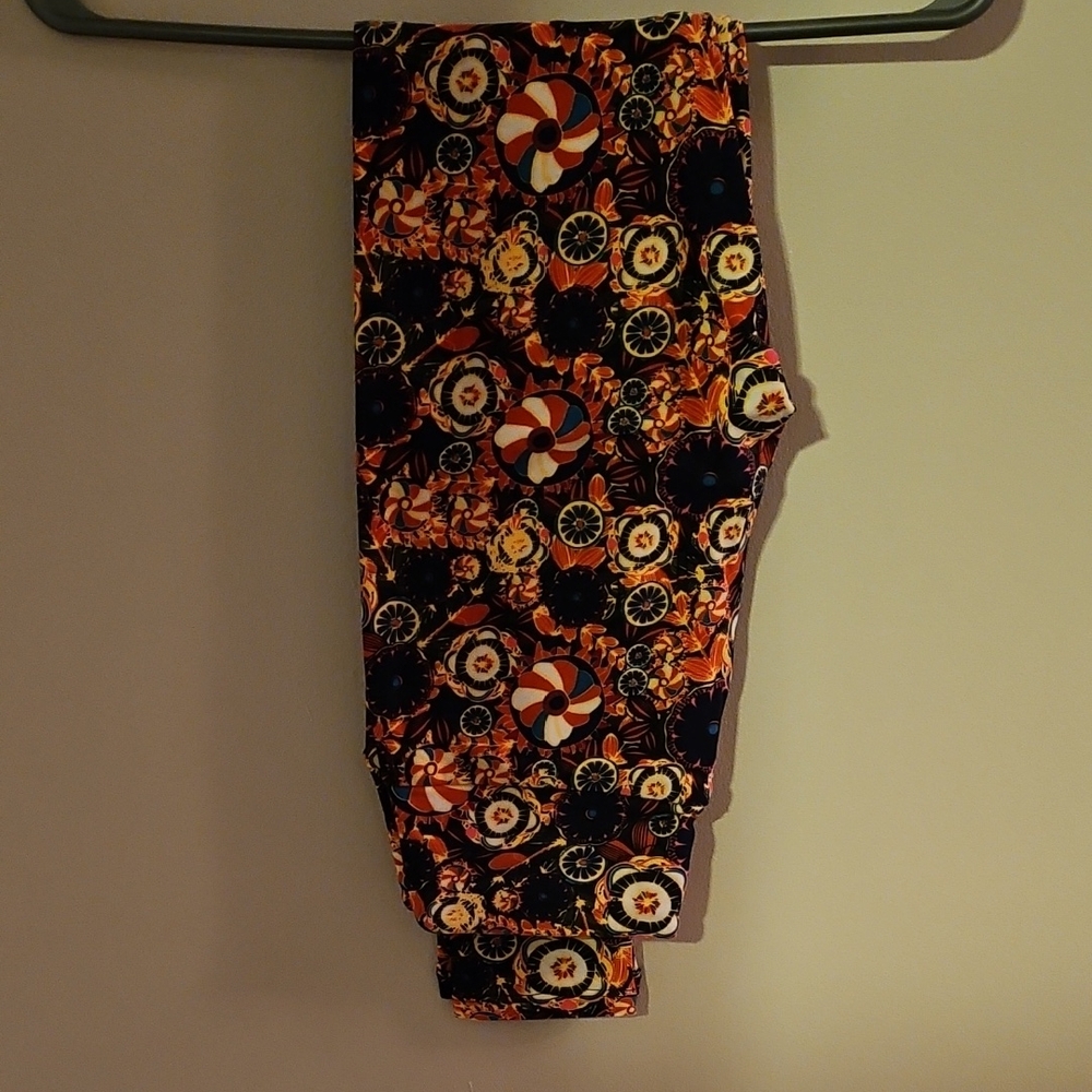 LuLaRoe Multicolor Abstract Leggings